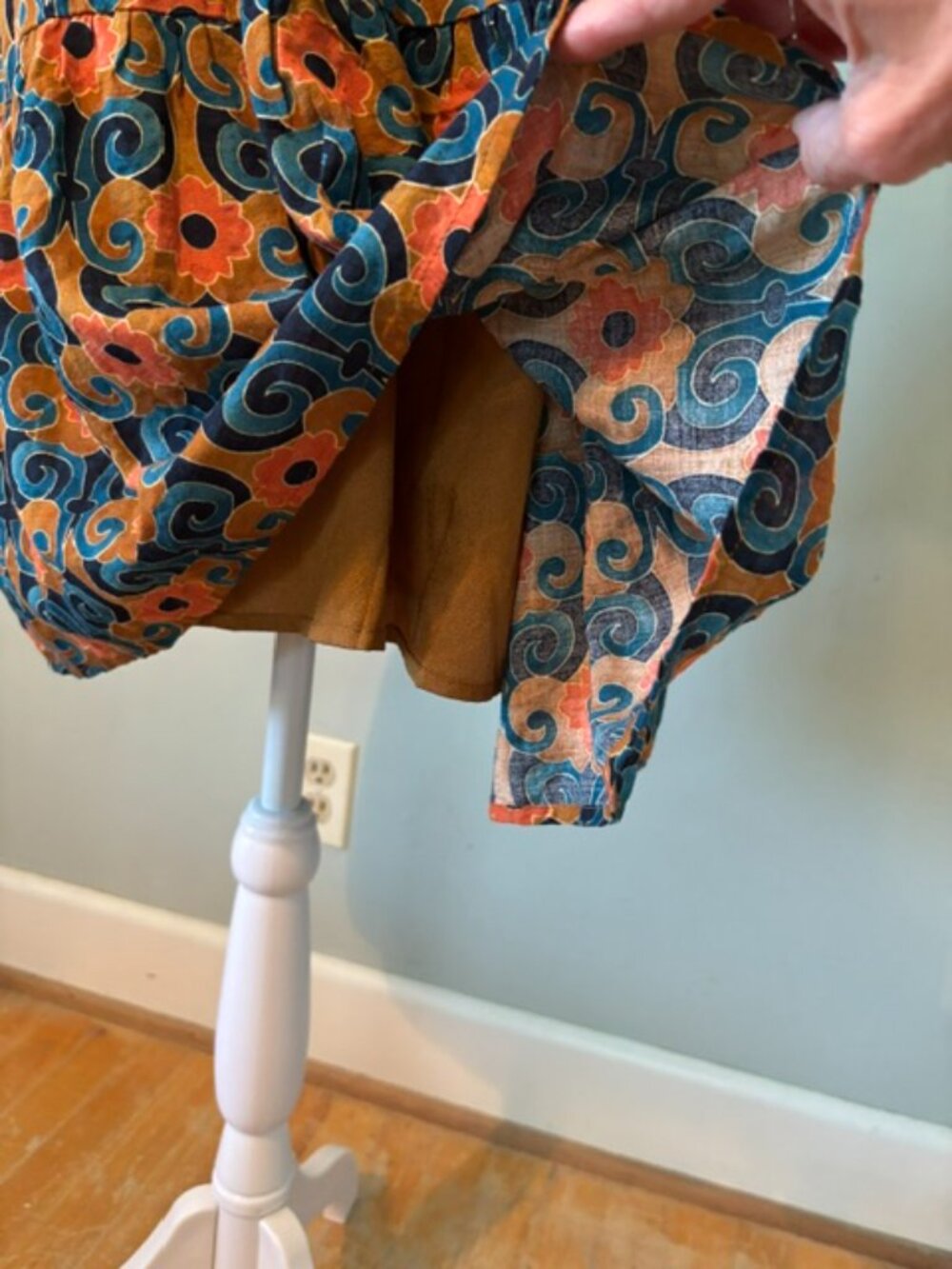 THML Blue/Orange Geometric Floral Tiered Mini Dress Balloon Sleeves Size Medium - Picture 8 of 13